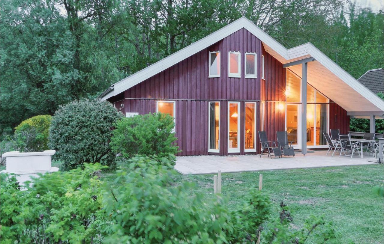 Cozy Home In Rechlin With Wifi Exterior foto